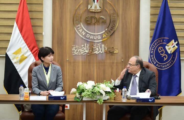 رئيس هيئة الدواء المصرية يستقبل مساعد المدير العام لمنظمة الصحة العالمية