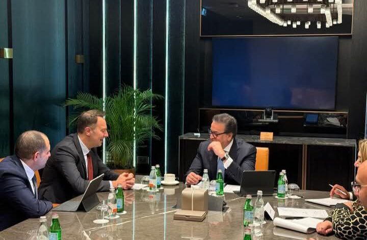 نائب رئيس مجلس الوزراء يبحث تعزيز التعاون مع شركة MSD لمستحضرات الدوائية 1 نائب رئيس مجلس الوزراء يبحث تعزيز التعاون مع شركة MSD لمستحضرات الدوائية