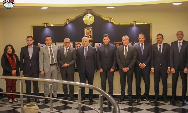 اتحاد كرة القدم يستقبل وزير الشباب والرياضة 1 اتحاد كرة القدم يستقبل وزير الشباب والرياضة
