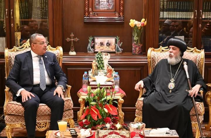 محافظ جنوب سيناء يهنئ الأخوة الأقباط بعيد الميلاد المجيد  بكاتدرائية السمائيين بشرم الشيخ