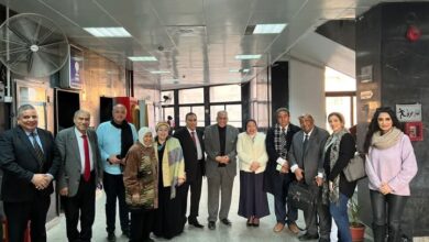 جمعية خريجي الإعلام تكرم الدكتور "حسن مكاوي" بجامعة القاهرة