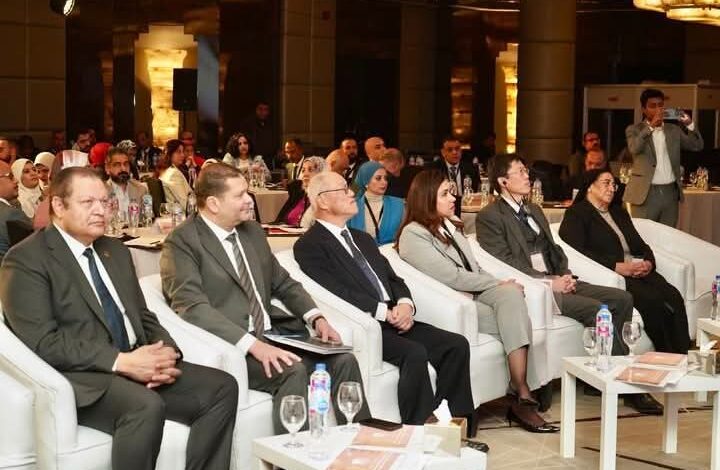 الهيئة العامة للرقابة الصحية تشارك بفعاليات المؤتمر الختامي للسياسات التأمين الصحي الشامل 1 الهيئة العامة للرقابة الصحية تشارك بفعاليات المؤتمر الختامي للسياسات التأمين الصحي الشامل