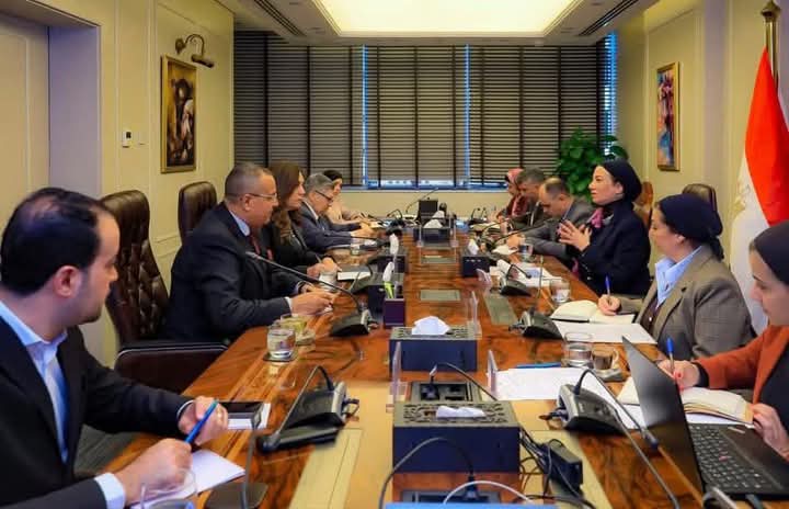 وزيرة البيئة تبحث مع وزيرة التنمية المحلية ومحافظ جنوب سيناء عدداً من الملفات المشتركة 