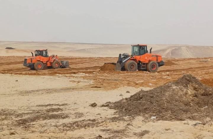 إزالة تعدٍ على 2000 فدان خلال حملات على أراضٍ بالظهير الصحراوى الغربى بالمنيا 1 إزالة تعدٍ على 2000 فدان خلال حملات على أراضٍ بالظهير الصحراوى الغربى بالمنيا