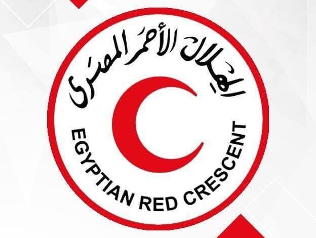 مايا مرسي تتابع غرفة عمليات الهلال الأحمر المصرى لمساعدة غزة 1 مايا مرسي تتابع غرفة عمليات الهلال الأحمر المصرى لمساعدة غزة