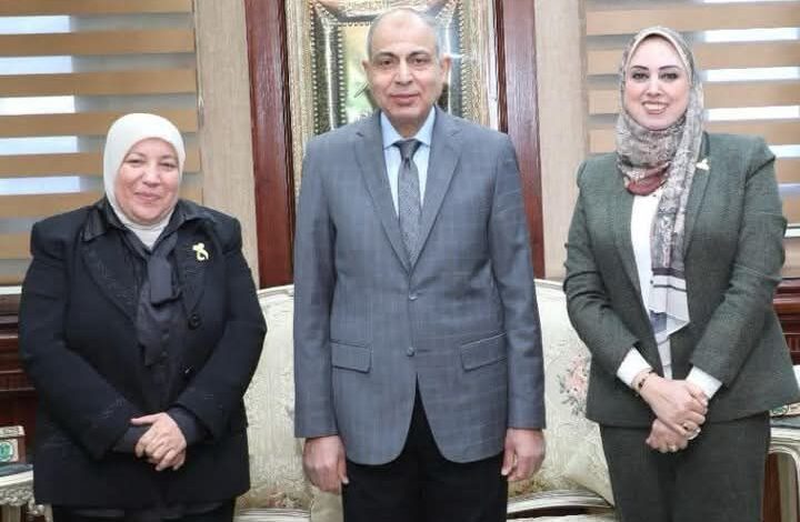 محافظ المنيا يتلقى تقريرًا عن جهود المجلس القومي للمرأة لعام 2024 1 محافظ المنيا يتلقى تقريرًا عن جهود المجلس القومي للمرأة لعام 2024