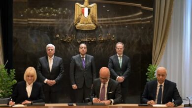 مذكرة تفاهم لتأسيس حرم رائد لجامعة إكستر البريطانية في مصر