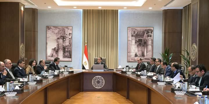 الحكومة للمواطنين : رصيد الأدوية والمستلزمات الطبية يكفي لما يزيد على 3 أشهر 1 الحكومة للمواطنين : رصيد الأدوية والمستلزمات الطبية يكفي لما يزيد على 3 أشهر