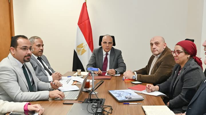 سويلم : يناقش مقترحات تشكيل وحدة لإدارة المشروعات الممولة من الجهات الدولية بالوزارة 1 سويلم : يناقش مقترحات تشكيل وحدة لإدارة المشروعات الممولة من الجهات الدولية بالوزارة