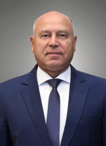 غدا السبت لقاء وزير الصناعة مع المستثمرين الصناعيين بكفر الشيخ 