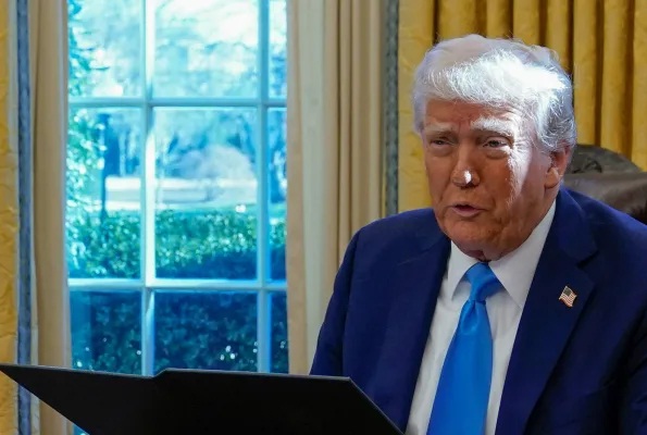 ترمب: الفلسطينيون ليس لديهم بديل سوى مغادرة غزة 1 ترمب: الفلسطينيون ليس لديهم بديل سوى مغادرة غزة