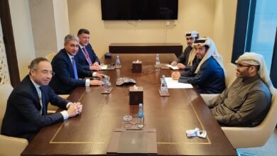 وزير السياحة يستهل زيارته لدولة قطر لبحث سبل تعزيز التعاون الثنائي المشترك في مجال السياحة