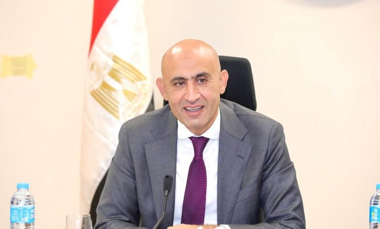 عاجل ..وزير التعليم يصدر حركة تغييرات بين مديري ووكلاء المديريات التعليمية