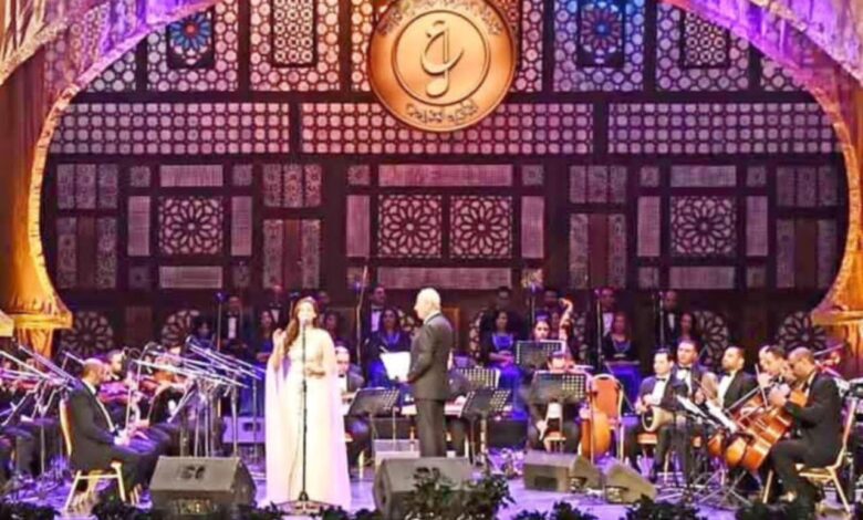 الفنان الكبير جميل محمود يهدي الفنانة الأوبرالية مروة حمدي أغنية يسعد كل أوقاتك وفرق كبير 1 الفنان الكبير جميل محمود يهدي الفنانة الأوبرالية مروة حمدي أغنية يسعد كل أوقاتك وفرق كبير