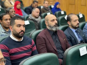 محافظ قنا يدشن مبادرة إنسانية لدعم غزة بـ30 شاحنة مساعدات 3 محافظ قنا يدشن مبادرة إنسانية لدعم غزة بـ30 شاحنة مساعدات