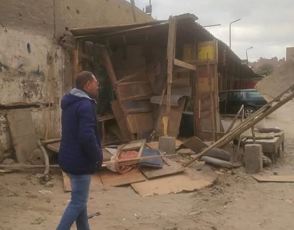حى شرق شبرا الخيمة يقوم بحمله لتصدى للمخالفات والتعديات بالطريق مسطرد