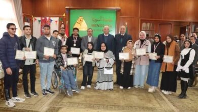 رئيس جامعة المنوفية يكرم أبطال اللقاء الرياضي للأشخاص ذوي الاعاقة والطلاب المثاليين