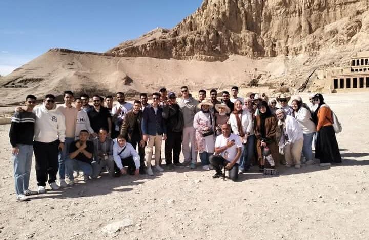 طلاب جامعة المنوفيه في زيارة لمدينتي الأقصر وأسوان ضمن برنامج أعرف بلدك