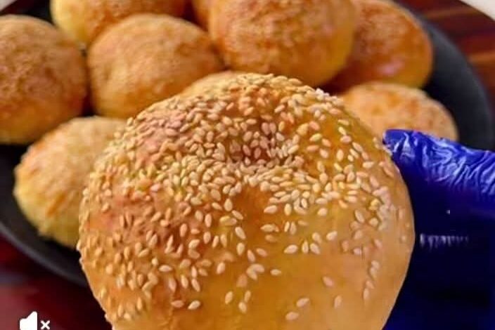 طريقة عمل العيش الكيزر للسندوتشات