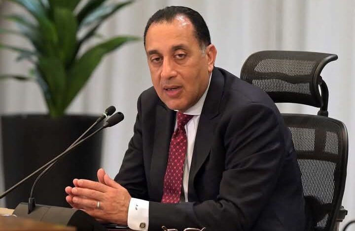 رئيس الوزراء يستعرض تقريرا حول حركة السياحة الوافدة إلى مصر خلال 2024 1 رئيس الوزراء يستعرض تقريرا حول حركة السياحة الوافدة إلى مصر خلال 2024