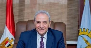 عاجل.. سقوط مصعد به محافظ الغربية أثناء تفقده حضّانات الأطفال بمستشفى كفر الزيات 1 عاجل.. سقوط مصعد به محافظ الغربية أثناء تفقده حضّانات الأطفال بمستشفى كفر الزيات