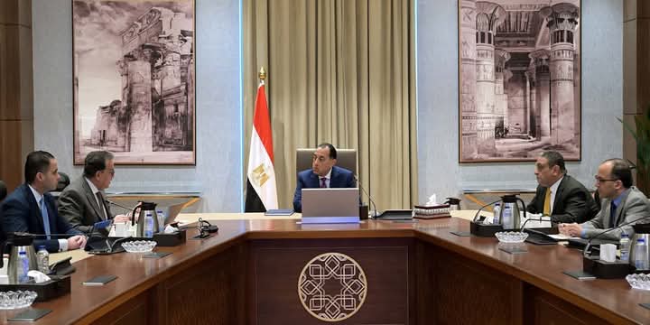 الصحة في أيدٍ أمينة: رئيس الوزراء يتابع تقدم 1254 مشروعاً لتطوير القطاع الصحي 1 الصحة في أيدٍ أمينة: رئيس الوزراء يتابع تقدم 1254 مشروعاً لتطوير القطاع الصحي