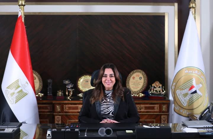 وزيرة التنمية المحلية تتلقى تقريراً حول جهود "صوتك مسموع" في يناير 2025 لحل شكاوى المواطنين