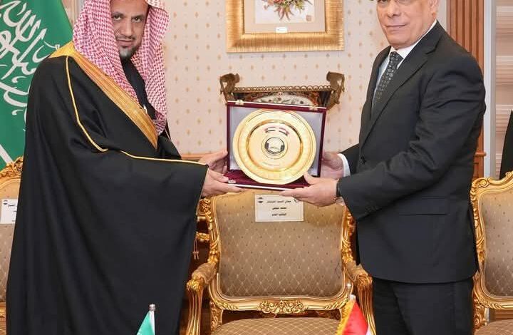 النائب العام يستقبل نظيره السعودي بمقر مكتبة بالقاهرة 1 النائب العام يستقبل نظيره السعودي بمقر مكتبة بالقاهرة