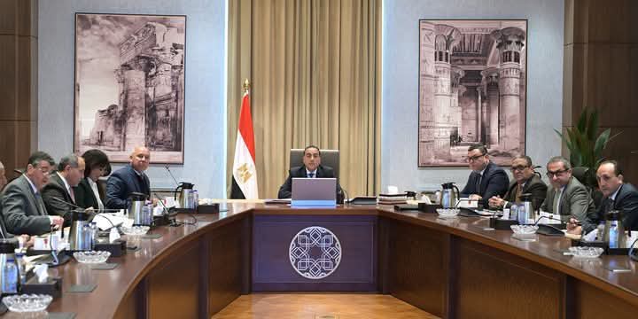 رئيس الوزراء يتابع الموقف التنفيذي للمراحل المتبقية لمشروع القطار الكهربائي 1 رئيس الوزراء يتابع الموقف التنفيذي للمراحل المتبقية لمشروع القطار الكهربائي