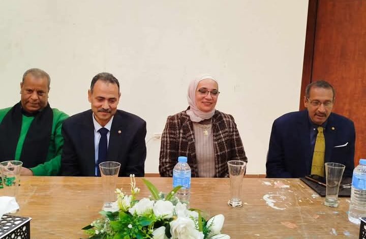 إعداد القادة الثقافيين" تفتتح فعاليات رابع مجموعات لغة الإشارة بأسيوط 1 إعداد القادة الثقافيين" تفتتح فعاليات رابع مجموعات لغة الإشارة بأسيوط