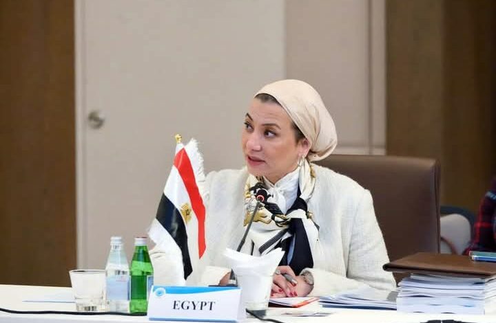 وزيرة البيئة تسلم رئاسة المجلس الوزارى الحادى والعشرون لهيئة برسجا لوزيرة البيئة الأردنى 1 وزيرة البيئة تسلم رئاسة المجلس الوزارى الحادى والعشرون لهيئة برسجا لوزيرة البيئة الأردنى