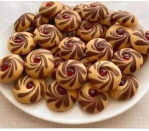 بسكوت الـ10دقايق بدون زبدة ولا سمنة وطريقة تشكيل مميزة 