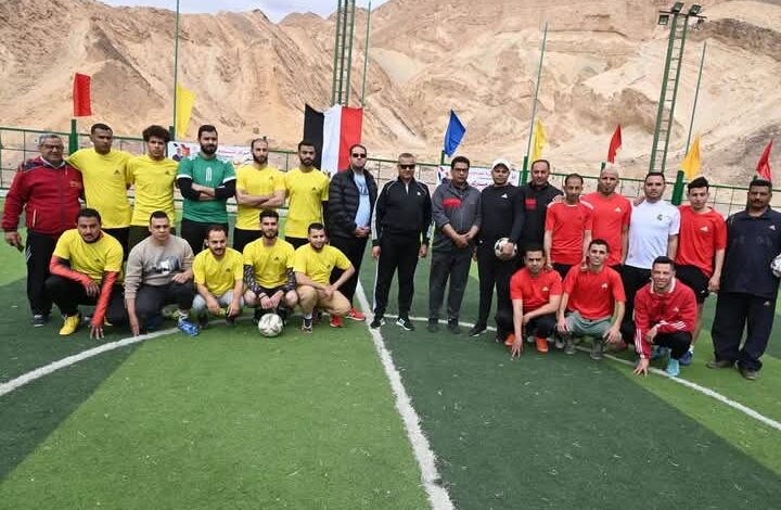 محافظ جنوب سيناء يشارك في ماراثون رياضي ضمن فعاليات العيد القومي للمحافظة 1 محافظ جنوب سيناء يشارك في ماراثون رياضي ضمن فعاليات العيد القومي للمحافظة