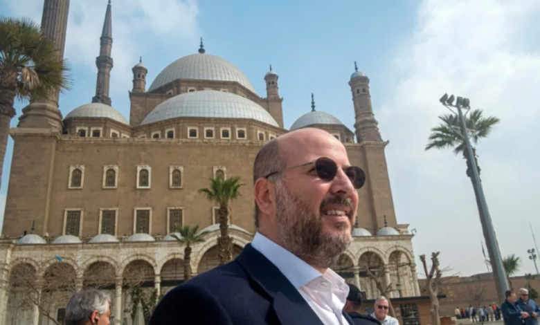 أمير مصري سابق يعود للعيش في القاهرة ويتحدث عن "حلم العودة" 1 أمير مصري سابق يعود للعيش في القاهرة ويتحدث عن "حلم العودة"