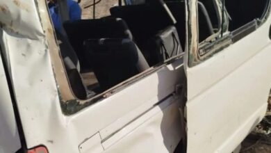 إصابة 16 عاملًا في حادث تصادم أتوبيس مصنع سكر دشنا بجرار زراعي في قنا