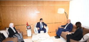 السفير المصري في الرباط يلتقي بوزير الشباب والثقافة المغربي