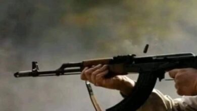 مصرع شخصين وإصابة 2 آخرين إثر مشاجرة على الذهب بطريق القصير ـ قنا