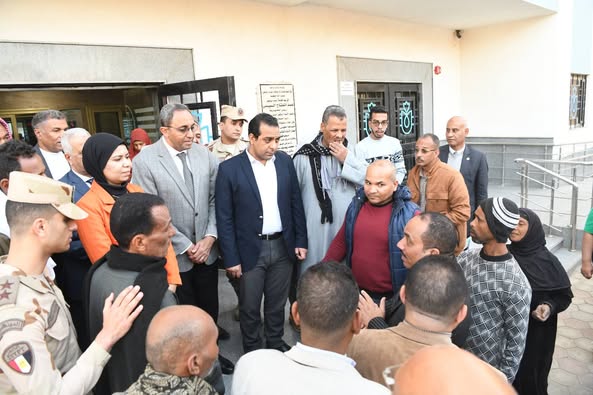 محافظ قنا يفتتح مركز طب الأسرة بقرية جراجوس بمركز قوص 1 محافظ قنا يفتتح مركز طب الأسرة بقرية جراجوس بمركز قوص