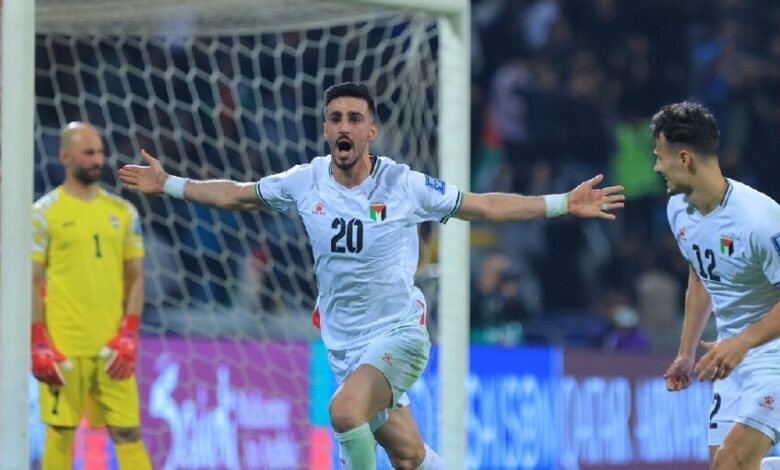 منتخب "الفدائيين" يفجرها أمام العراق ويفوز 2/1 فى تصفيات آسيا المؤهلة للمونديال 1 منتخب "الفدائيين" يفجرها أمام العراق ويفوز 2/1 فى تصفيات آسيا المؤهلة للمونديال