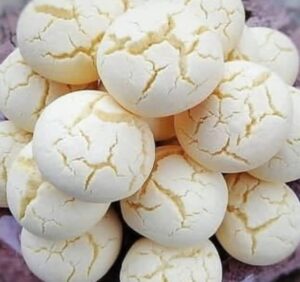 طريقة عمل حلوة النشا سهلة وسريعة 