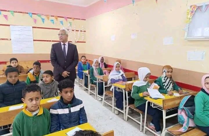 وكيل وزارة التربية والتعليم بالإسماعيلية يتفقد مدارس إدارة ابوصوير التعليمية 1 وكيل وزارة التربية والتعليم بالإسماعيلية يتفقد مدارس إدارة ابوصوير التعليمية