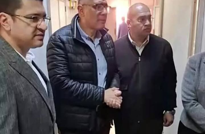 محافظ الجيزة في جولة مفاجئة بأبو النمرس