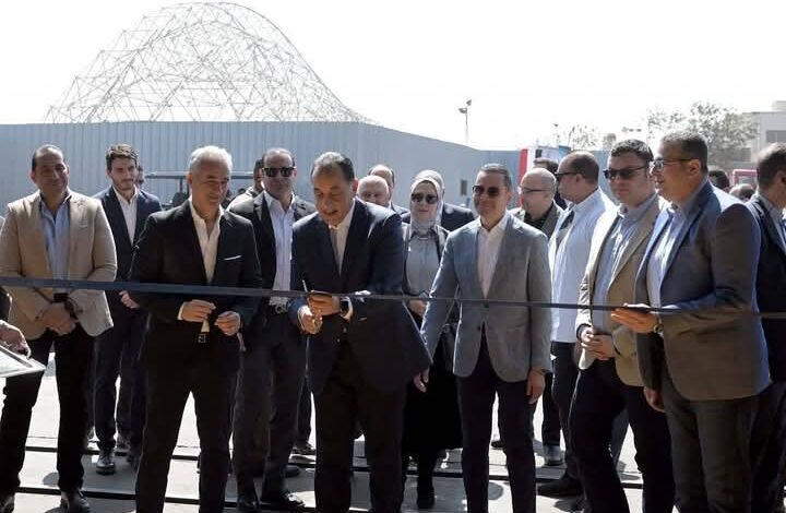 رئيس الوزراء يفتتح أعمال تطوير وتوسعات مصنع قنديل للصلب