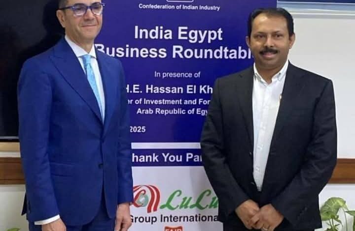 وزير الاستثمار والتجارة الخارجية فى إطار زيارته الحالية ا لدولة الهند 