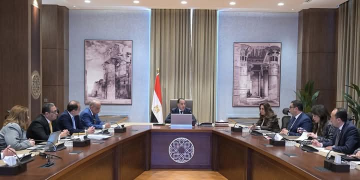 رئيس الوزراء يتابع موقف تمويل وتنفيذ المبادرة الرئاسية "سكن لكل المصريين" 