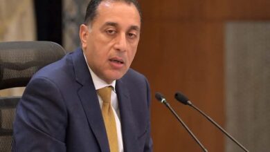 رئيس الوزراء يستعرض نماذج لاستجابة الوزارات والمحافظات لشكاوى المواطنين  