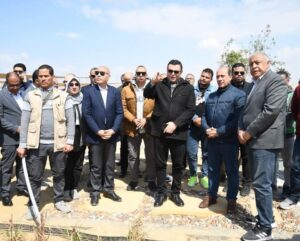 وزير الإسكان ومحافظ القاهرة يتفقدان مشروع حدائق "تلال الفسطاط" بمنطقة مصر القديمة 2 وزير الإسكان ومحافظ القاهرة يتفقدان مشروع حدائق "تلال الفسطاط" بمنطقة مصر القديمة