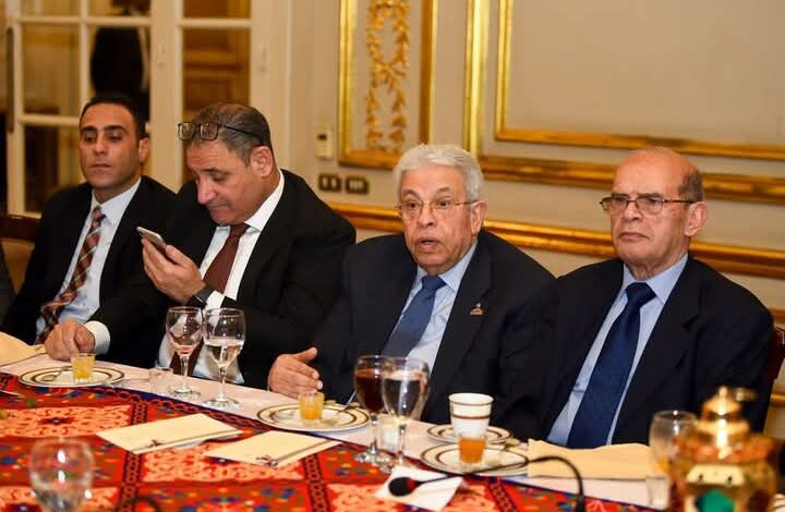 وزير الخارجية يلتقى مع الصحفيين المعتمدين بوزارة الخارجية وقادة الفكر والرأى
