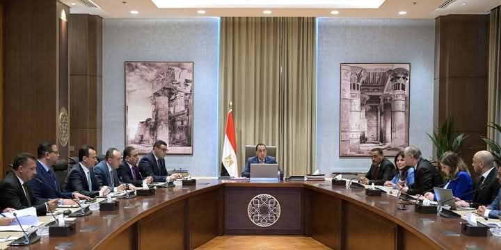 رئيس الوزراء يتابع أعمال تطوير الساحل الشمالي الغربي من غرب رأس الحكمة لشرق مطروح 1 رئيس الوزراء يتابع أعمال تطوير الساحل الشمالي الغربي من غرب رأس الحكمة لشرق مطروح