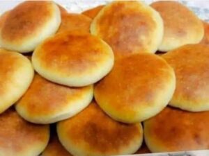 طريقة عمل قرص طرية بالزبادي 